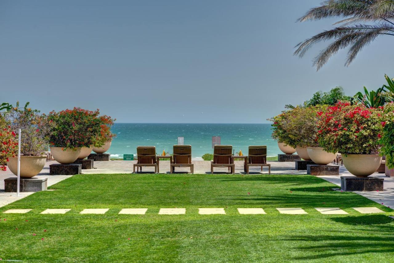 Crowne Plaza Duqm By Ihg Hotell Exteriör bild