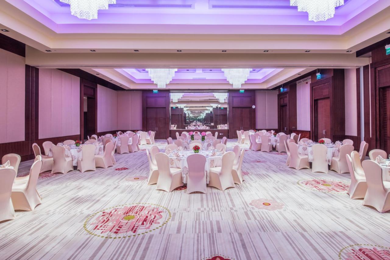 Crowne Plaza Duqm By Ihg Hotell Exteriör bild