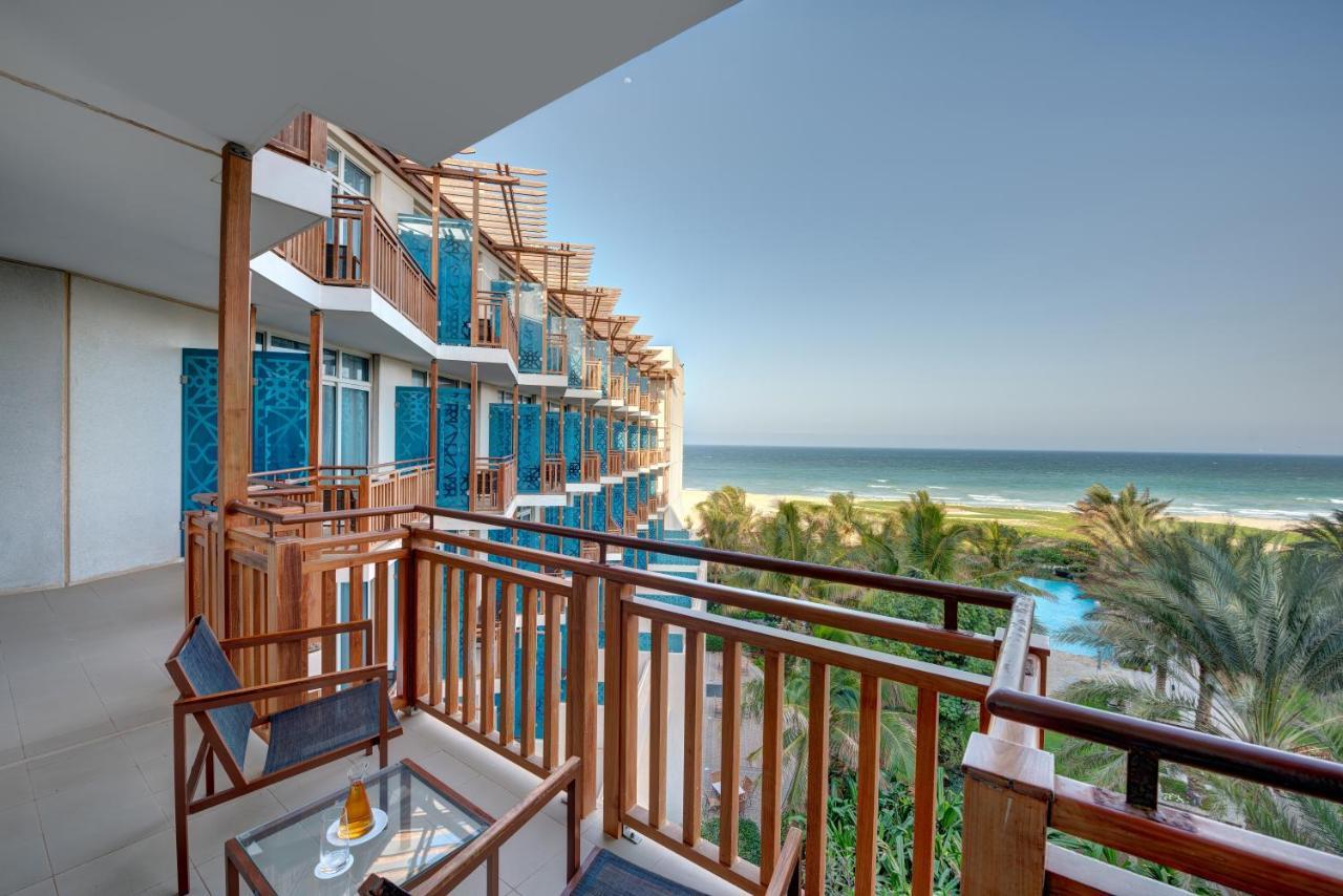 Crowne Plaza Duqm By Ihg Hotell Exteriör bild