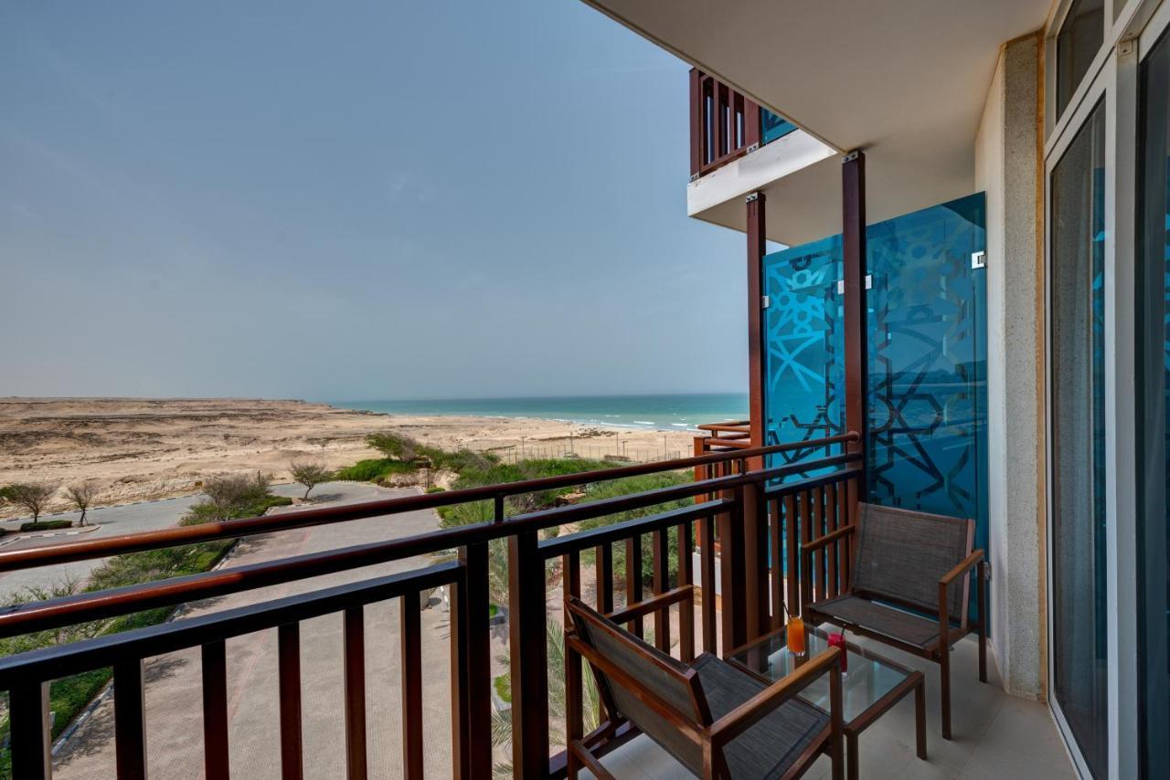 Crowne Plaza Duqm By Ihg Hotell Exteriör bild