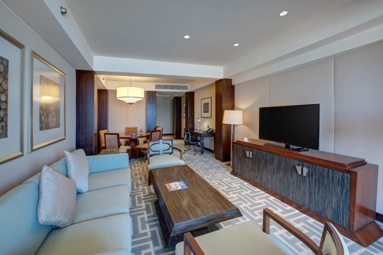 Crowne Plaza Duqm By Ihg Hotell Exteriör bild