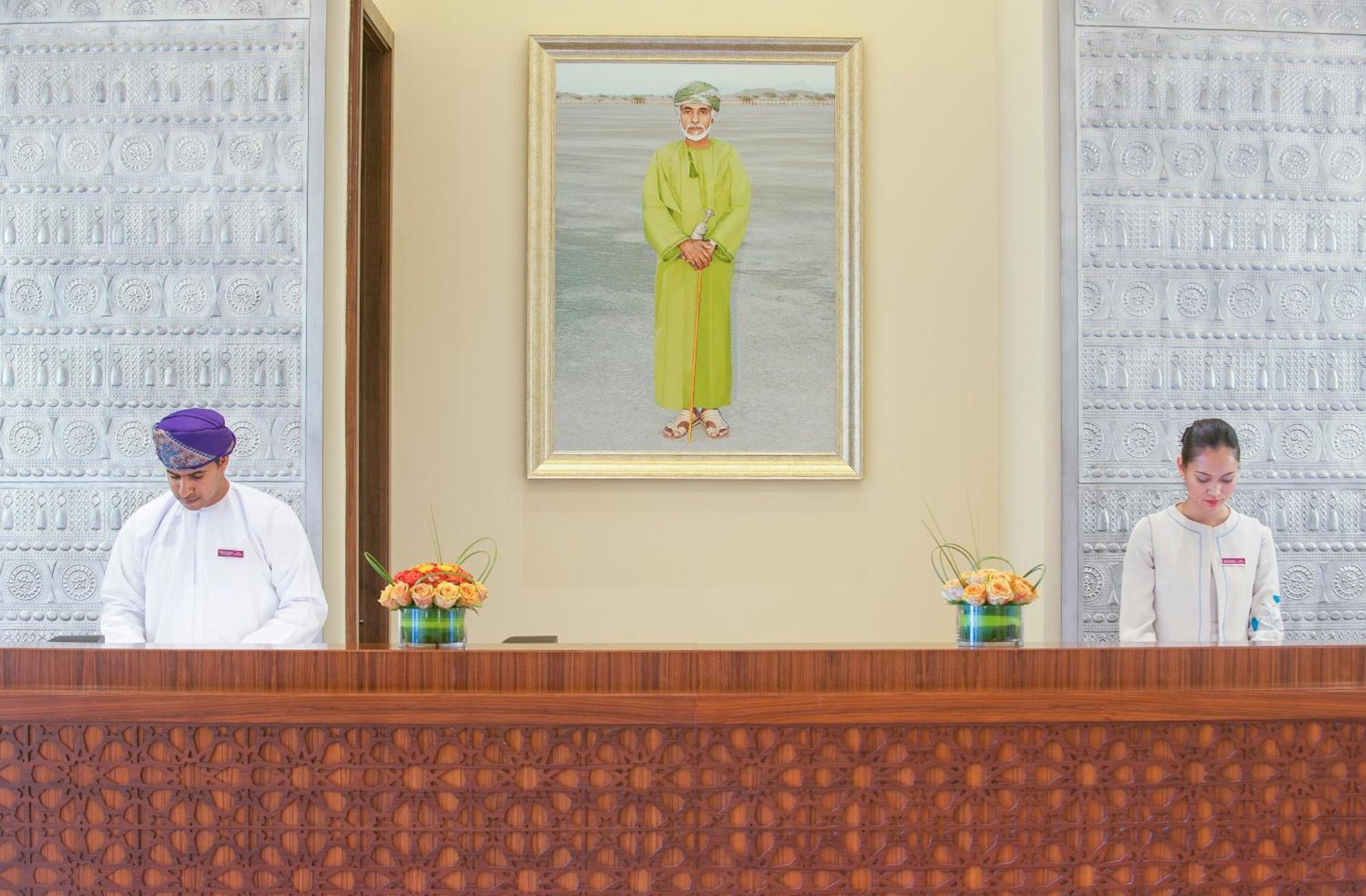 Crowne Plaza Duqm By Ihg Hotell Exteriör bild