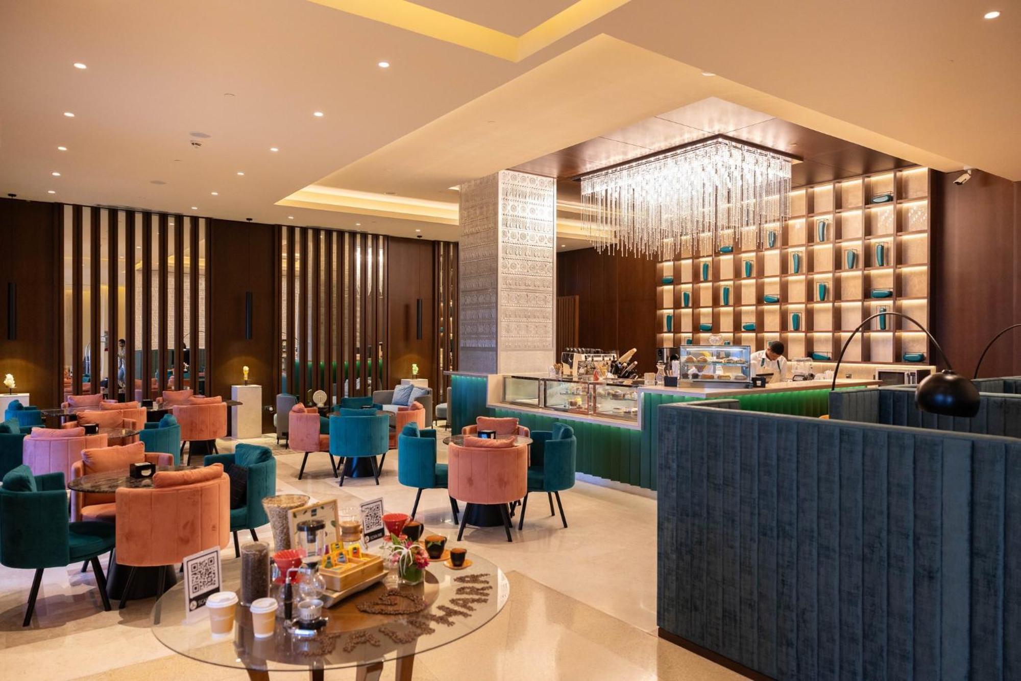 Crowne Plaza Duqm By Ihg Hotell Exteriör bild