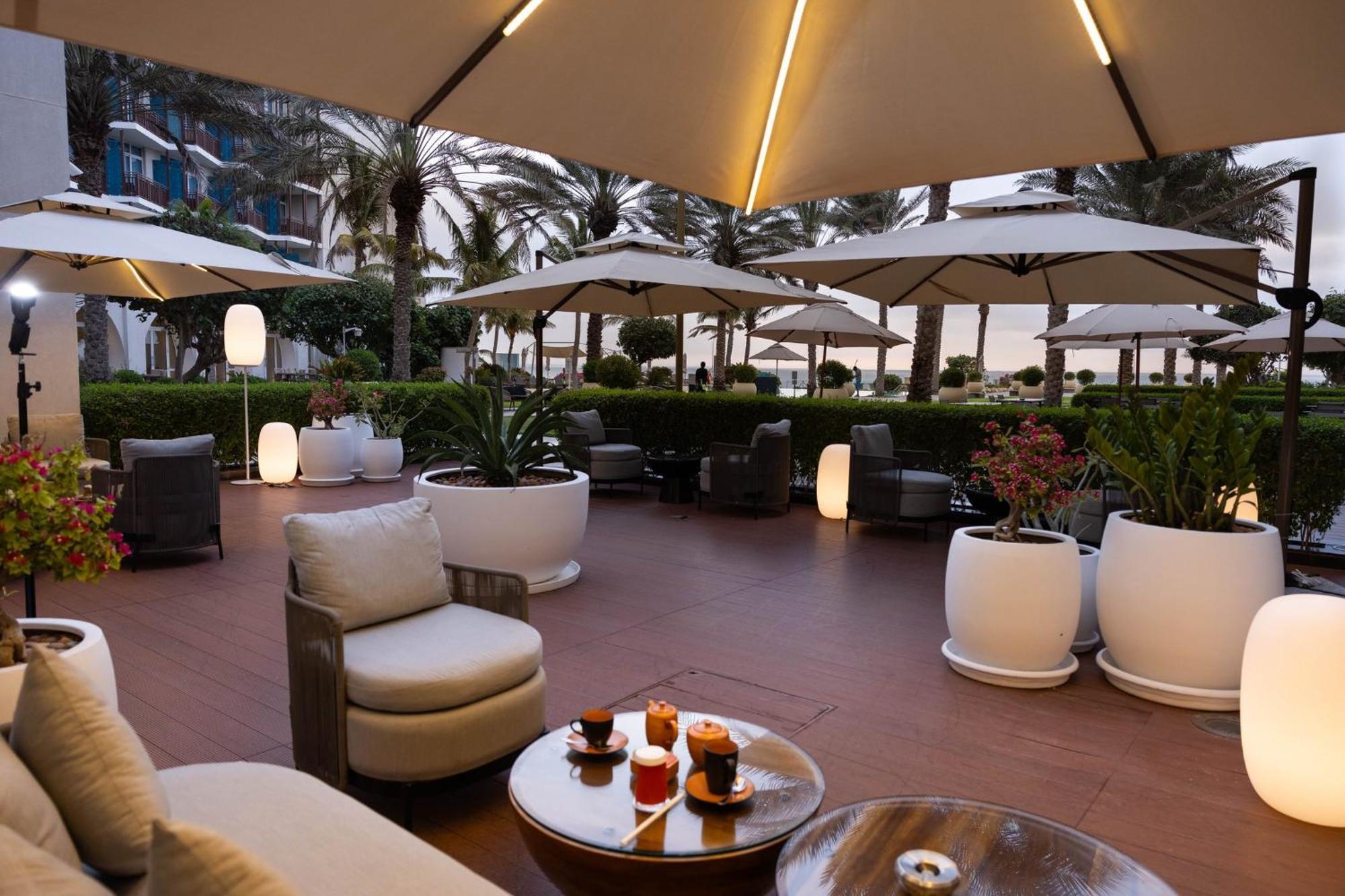 Crowne Plaza Duqm By Ihg Hotell Exteriör bild
